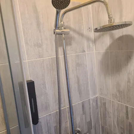 Proximite Porte Cafarelli - Entree Autonome